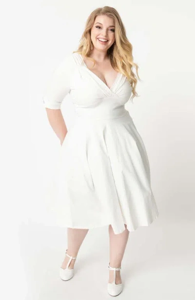 Unique Vintage Plus Size Half Sleeve Surplice Delores Swing Dress In White