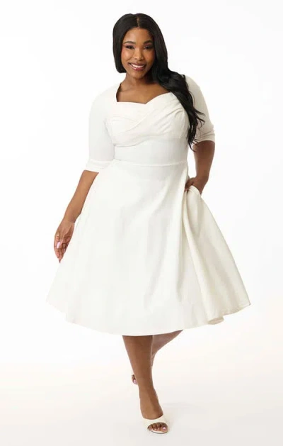 Unique Vintage Plus Size Pleated Bust Swing Dress In White