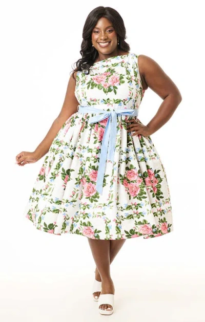 Unique Vintage Plus Size Sleeveless Belted Swing Dress In Multi