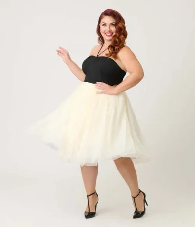 Unique Vintage Plus Size Sweetheart Halter Swing Dress In Multi