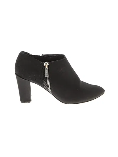 Pre-owned Unisa Ankle Boots In Black