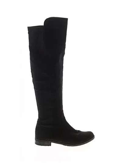 Pre-owned Unisa Boots In Black
