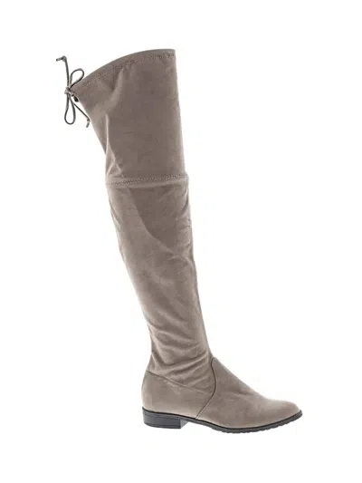 Pre-owned Unisa Boots In Gray