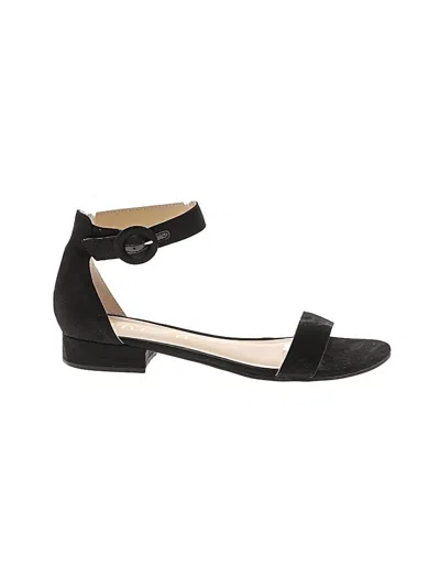 Pre-owned Unisa Sandals In Black