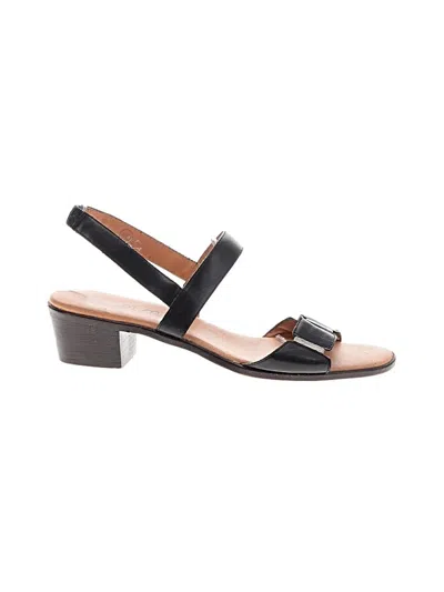 Pre-owned Unisa Sandals In Black