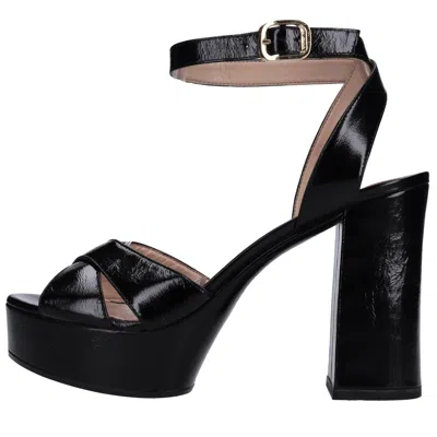 Unisa Sandals Black In Nero Scuri