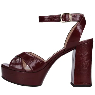 Unisa Sandals Bordeaux