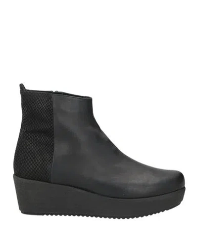 Unisa Woman Ankle Boots Black Size 11 Leather