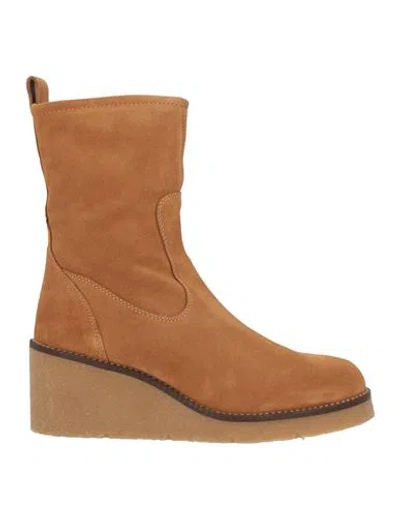 Unisa Woman Ankle Boots Camel Size 6 Leather In Neutral