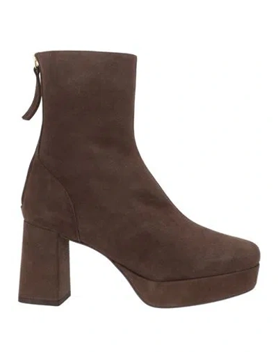 Unisa Woman Ankle Boots Dark Brown Size 9 Leather