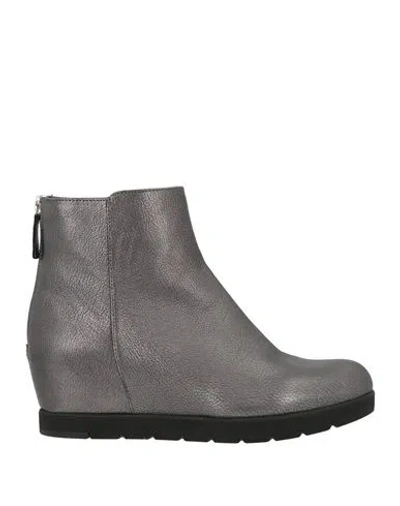Unisa Woman Ankle Boots Gunmetal Size 9 Leather