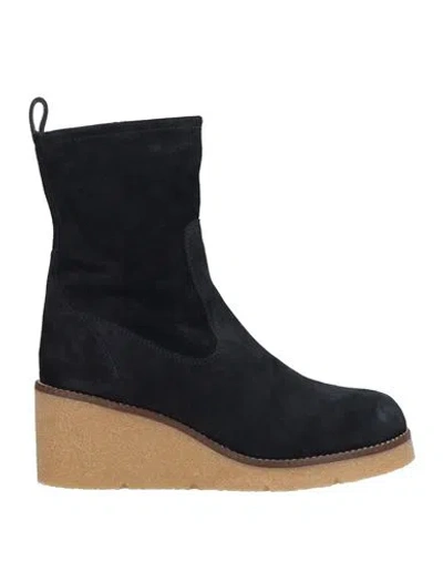 Unisa Woman Ankle Boots Midnight Blue Size 11 Leather