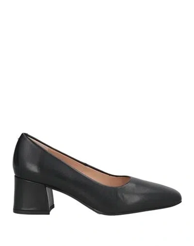 Unisa Woman Pumps Black Size 5 Leather