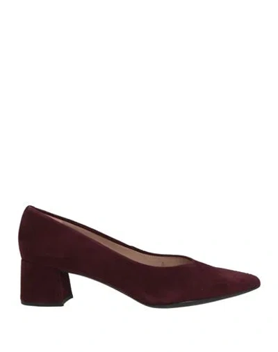 Unisa Woman Pumps Burgundy Size 6 Leather In Red