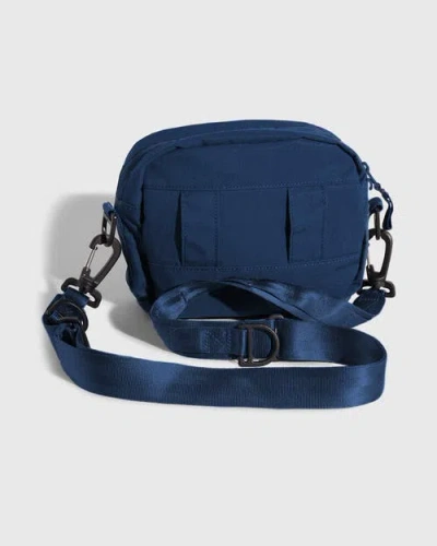 United By Blue (re)active 2l Covertible Crossbody