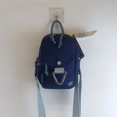 United By Blue (r)evolution Daily Crossbody
