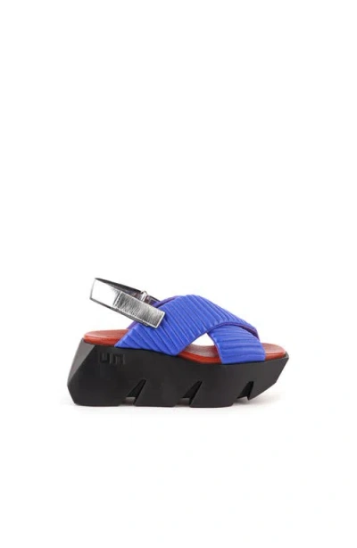 United Nude Bull Puffier Sandals In Blue