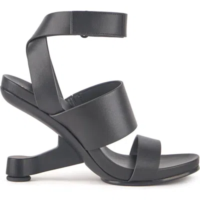 United Nude Eamz Hana Sandals In Black