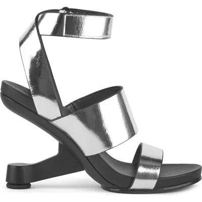 United Nude Eamz Hana Sandals In Silver