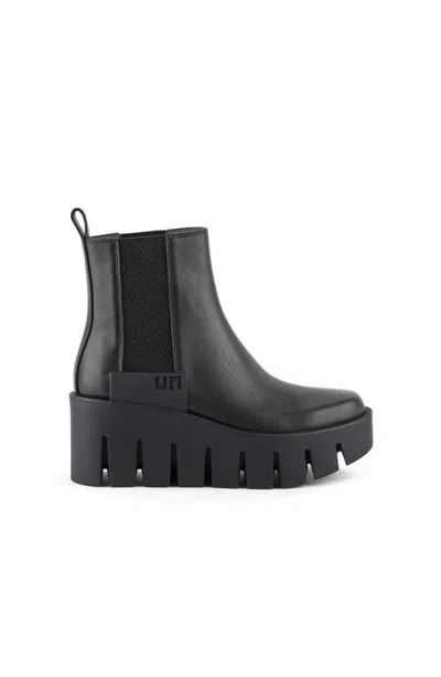 United Nude Grip Chelsea Lo V Boots In Black