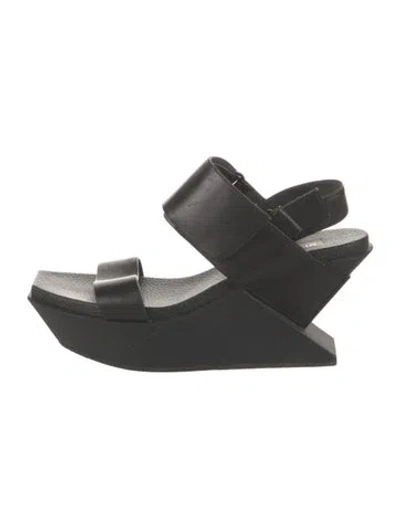 Pre-owned United Nude Leather Sandals In Black