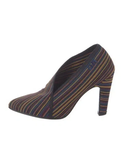 Pre-owned United Nude Printed Embroidered Accent Pumps In Black