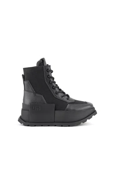 United Nude Roko Combat Boots In Black
