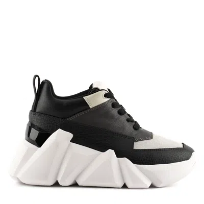 United Nude Space Kick Max In Black