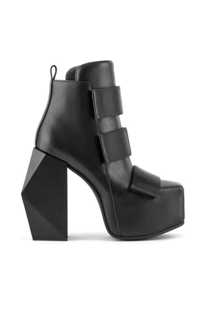 United Nude Stage Tron Boot In Black
