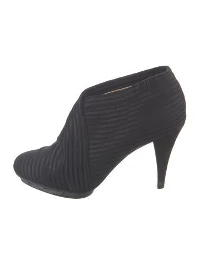 Pre-owned United Nude Striped Pumps In Black