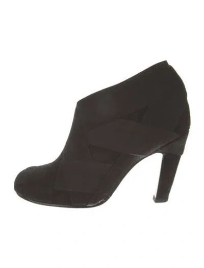 Pre-owned United Nude Suede Boots In Black