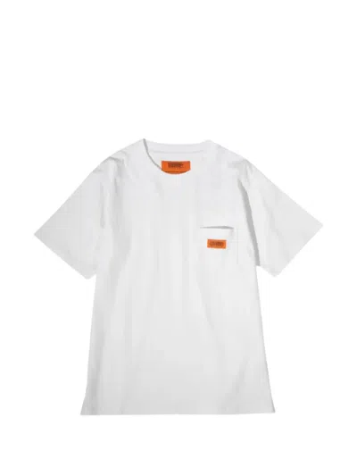 Universal Overall Logo-patch Pocket T-shirt In White