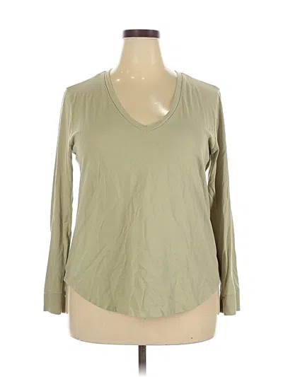 Pre-owned Universal Standard 3/4 Sleeve T-shirt In Green