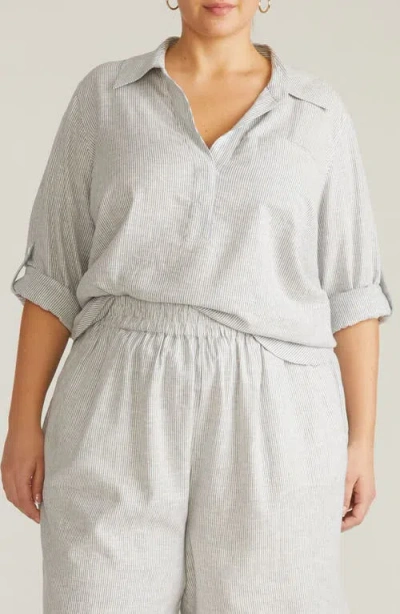 Universal Standard Button Back Linen Blend Polo In White