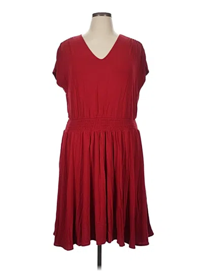 Pre-owned Universal Standard Casual Dress In Red