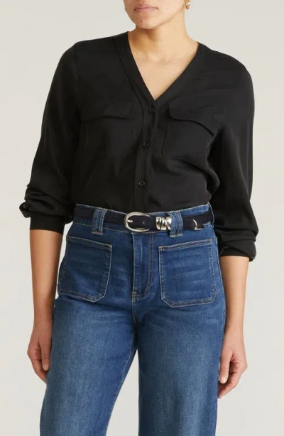 Universal Standard Cooling V-neck Button-up Shirt In Black