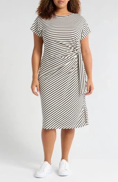 Universal Standard Crescent Knot T-shirt Dress