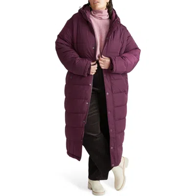 Universal Standard Everest 2 Hooded Long Puffer Coat In Acai