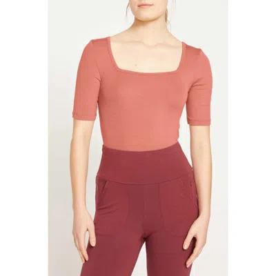 Universal Standard Foundation Short Sleeve Top In Pink