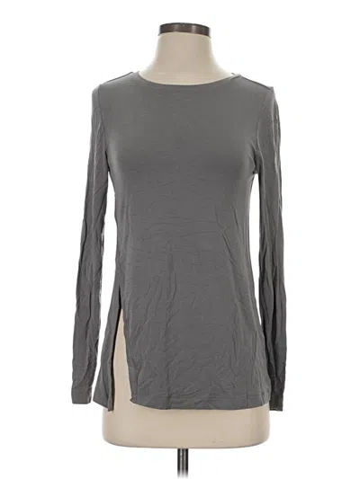 Pre-owned Universal Standard Long Sleeve T-shirt In Gray