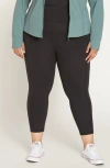 Universal Standard Next To Naked Crop Pocket Leggings In Black