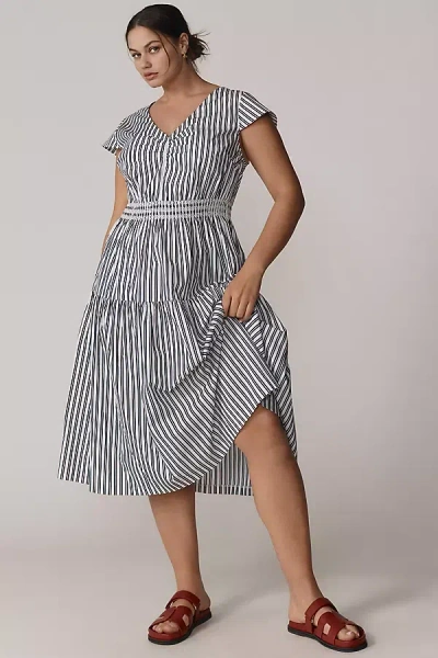 Universal Standard Plus Ambroeus Short-sleeve Smocked Poplin Midi Dress In Blue
