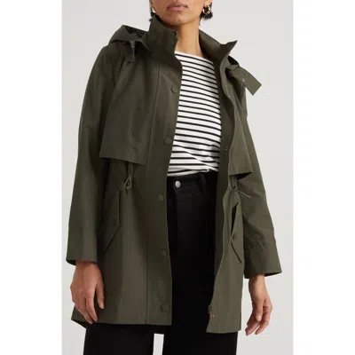 Universal Standard Precision Water Resistant Hooded Parka In Green