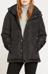 Universal Standard Rainier Short Hooded Puffer Jacket In Black