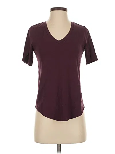 Pre-owned Universal Standard Short Sleeve T-shirt In Burgundy