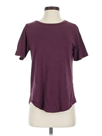 Pre-owned Universal Standard Short Sleeve T-shirt In Burgundy