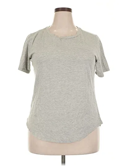 Pre-owned Universal Standard Short Sleeve T-shirt In Gray