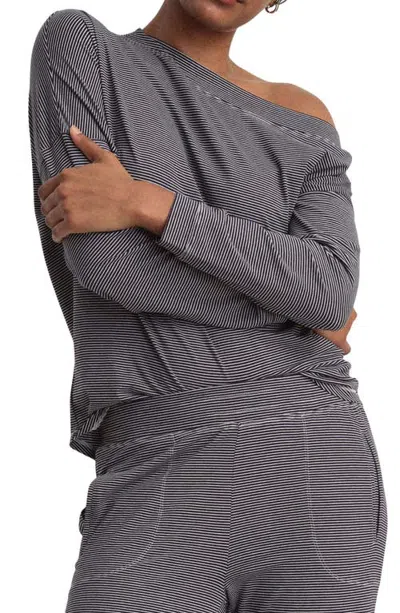 Universal Standard Ultimates Dolci One-shoulder Top In Gray