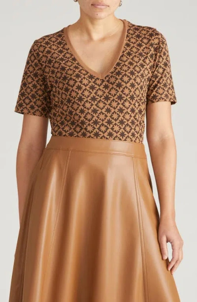 Universal Standard V-rex Tee In Multi