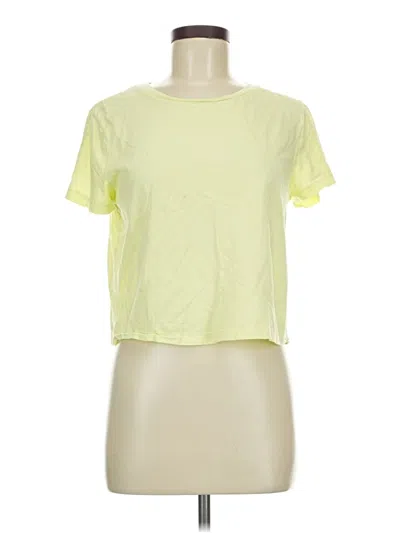 Pre-owned Universal Thread Active T-shirt In Yellow